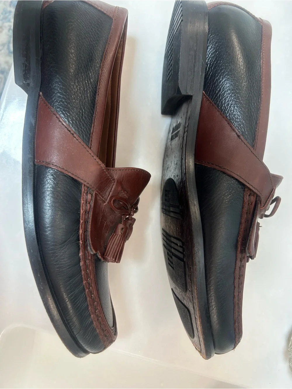 Johnston & Murphy Aragon II Kiltie tassel loafers black/brown leather. Size 13W